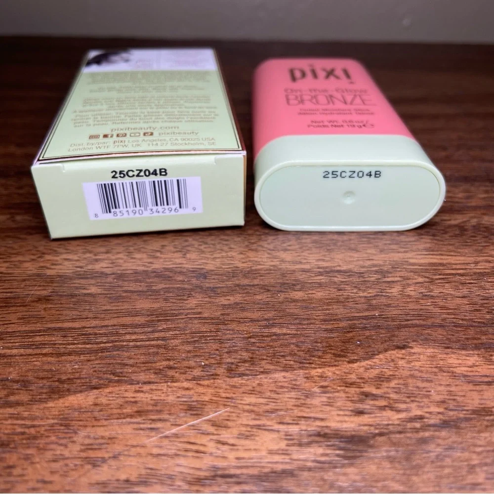 Pixi by Petra On the Glow Bronze Tinted Moisture Stick in Warm Glow